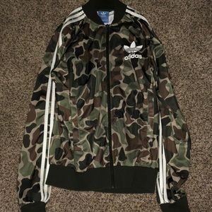 Slim fitting Camo Jacket